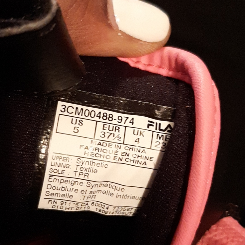 Sneakers - Picture 2 of 3